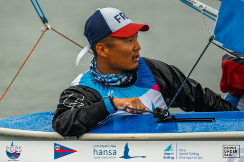 Gauthier en course sur son hansa